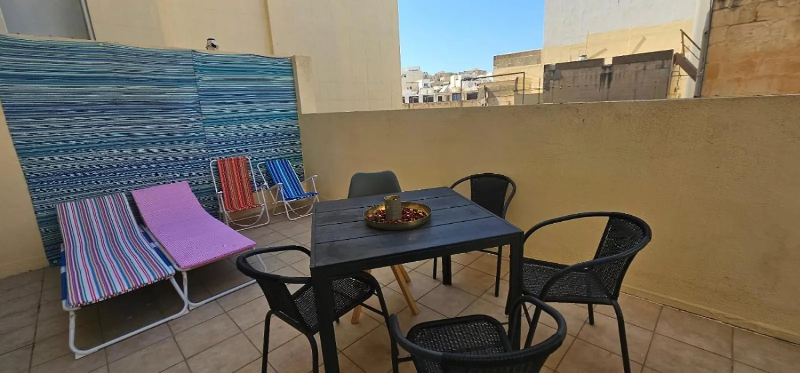 Rooftop St Julians Apartment E1 Saint Julian's